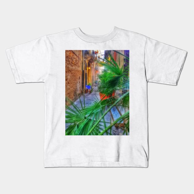 Syracuse street Kids T-Shirt by kourai